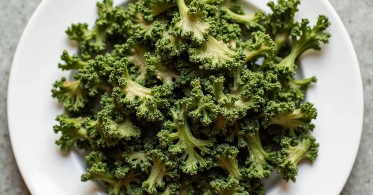 Crispy Garlic Parmesan Kale Chips You’ll Crave