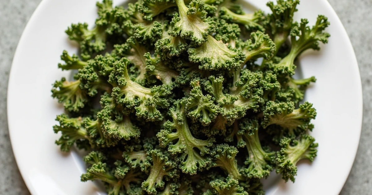 Crispy Garlic Parmesan Kale Chips You’ll Crave
